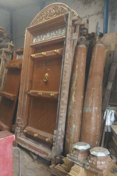 Customized wood products manufacturers in Madurai
