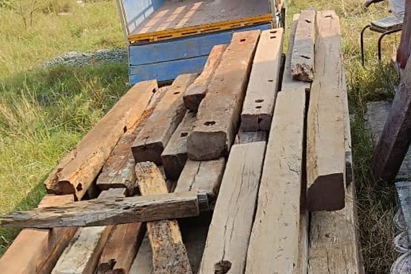 Wood scrap collection in Madurai